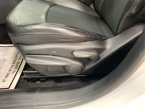 Used 2023 Jeep Compass Trailhawk image 17