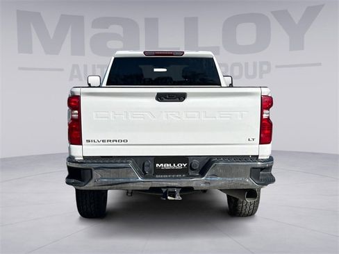 Used 2023 Chevrolet Silverado 2500 LT image 4