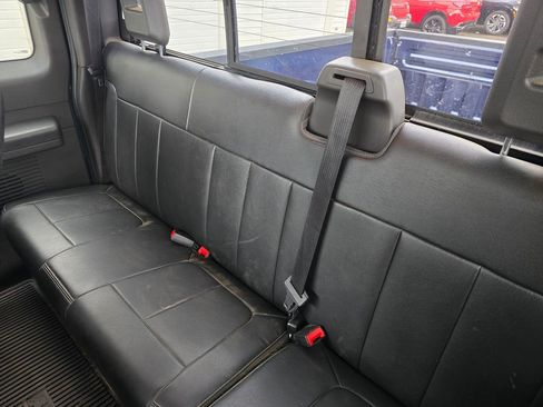 Used 2013 Ford F250 Lariat w/ Chrome Pkg image 53