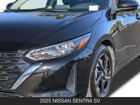 Used 2025 Nissan Sentra SV FWD image 10