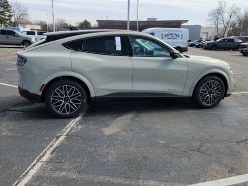 New 2026 Ford Mustang Mach-E Premium AWD/4WD image 15