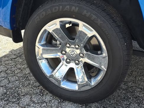 Used 2025 RAM 1500 Big Horn AWD/4WD image 13