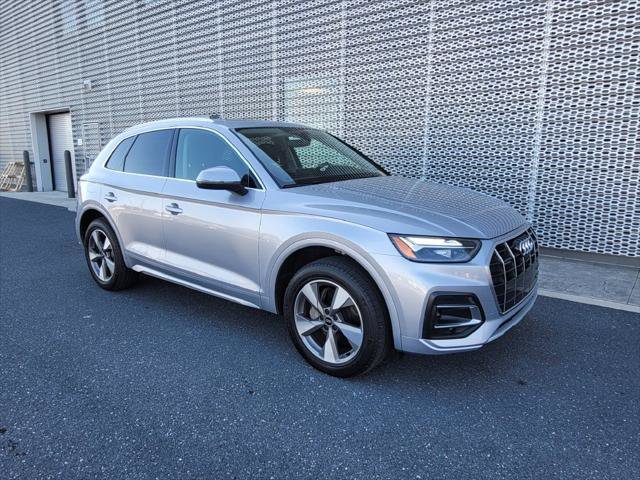 Used 2022 Audi Q5 2.0T Premium Plus AWD/4WD image 2
