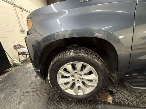 Certified 2021 Chevrolet Silverado 1500 Custom image 31