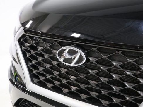 Used 2019 Hyundai Tucson Value AWD/4WD image 12