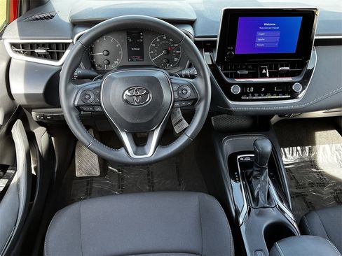 Used 2023 Toyota Corolla SE image 10