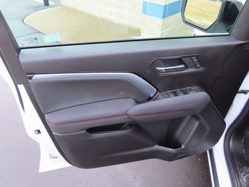 New 2026 Chevrolet Colorado Z71 image 22