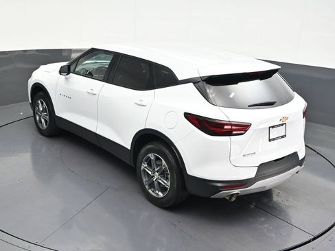 Used 2024 Chevrolet Blazer LT FWD image 22