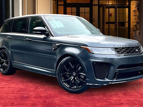 Used 2020 Land Rover Range Rover Sport SVR image 11