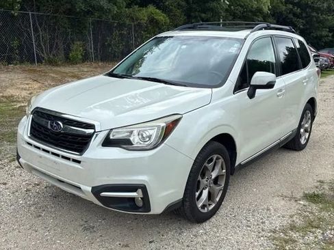 Used 2017 Subaru Forester 2.5i Touring AWD/4WD image 1