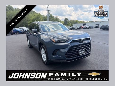 Used 2025 Toyota Grand Highlander AWD image 1