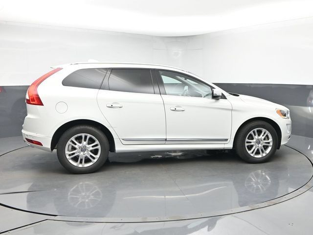 Used 2015 Volvo XC60 T5 Platinum w/ Climate Package FWD image 9
