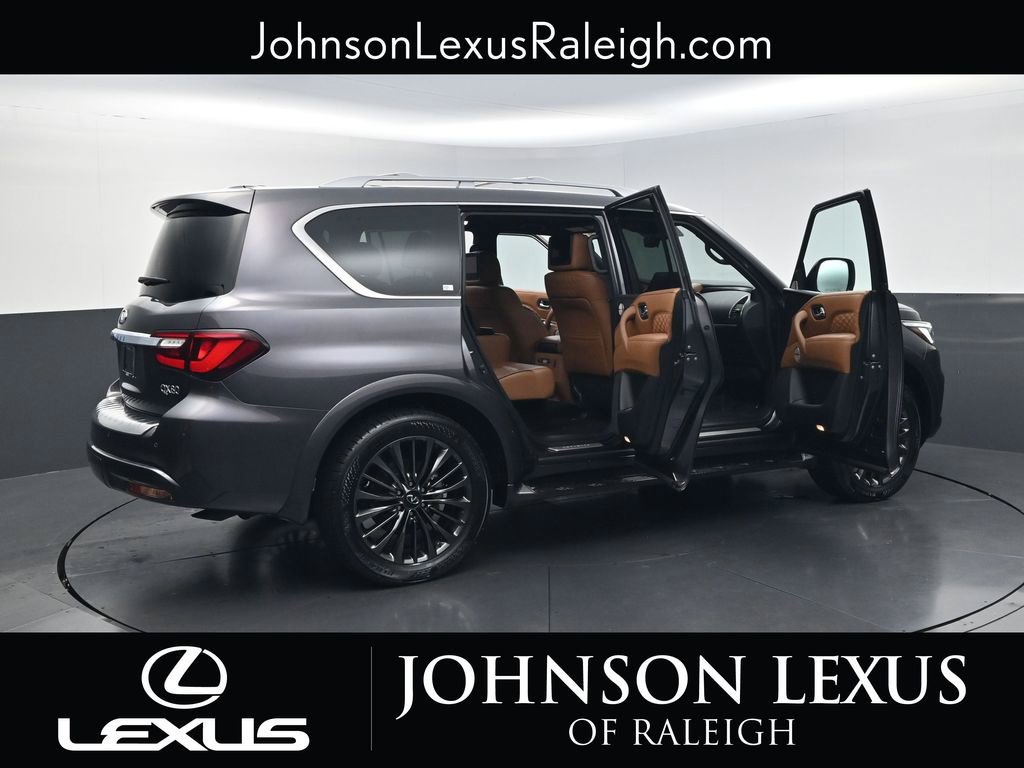 Used 2023 INFINITI QX80 Sensory w/ All-Season Package AWD/4WD image 31
