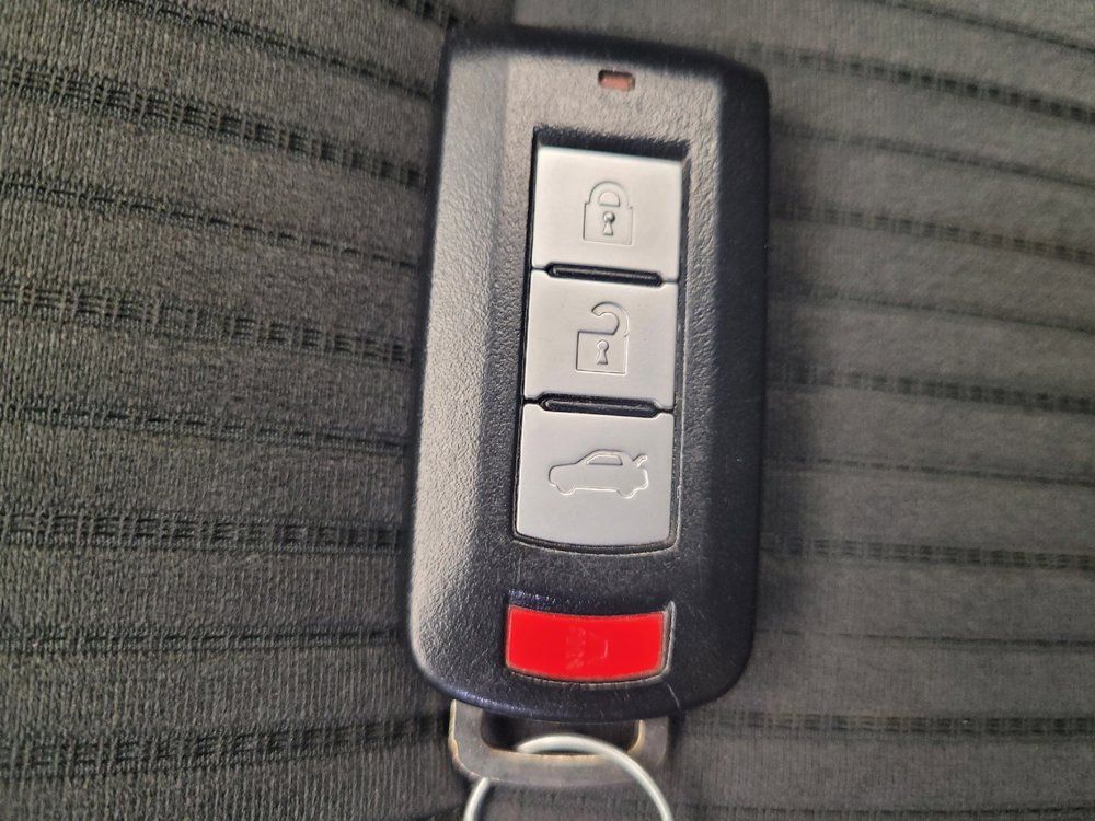 Used 2020 Mitsubishi Mirage G4 SE FWD image 32