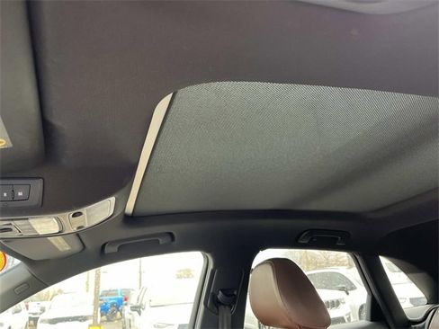 Used 2016 Audi Q3 2.0T Premium Plus w/ Technology Package image 30