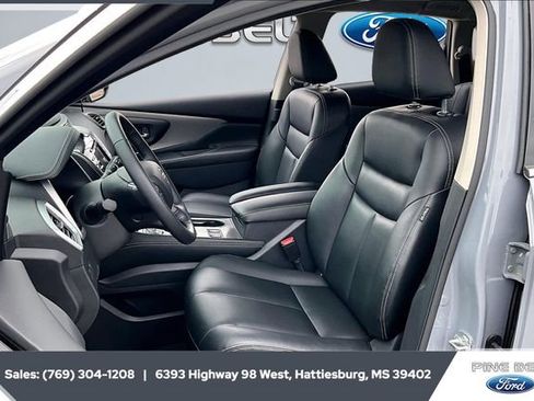 Used 2024 Nissan Murano SV w/ SV Midnight Edition Package image 18