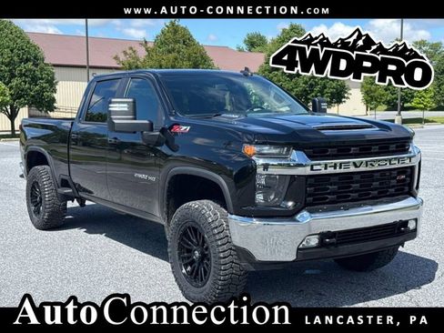 Used 2022 Chevrolet Silverado 2500 LT w/ Convenience Package AWD/4WD image 1