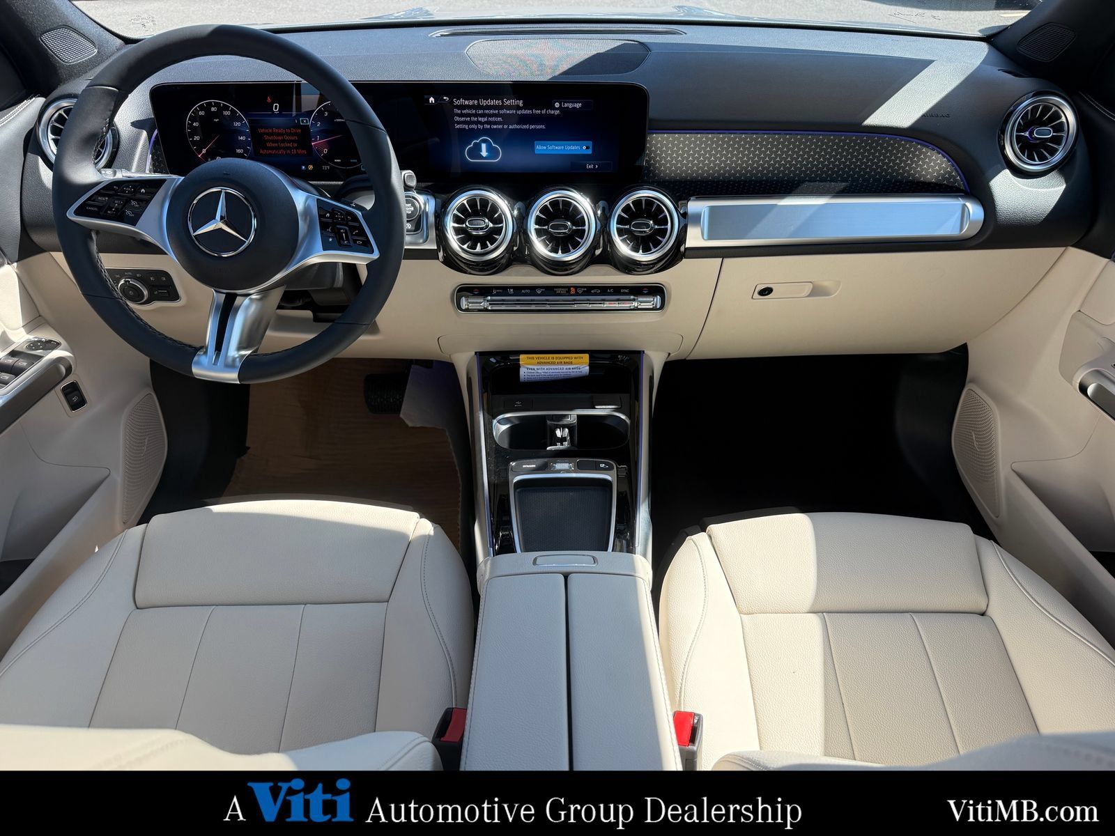 New 2026 Mercedes-Benz GLB 250 4MATIC image 2