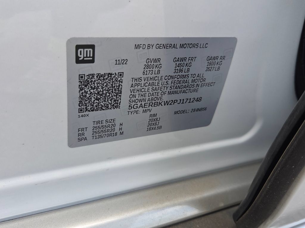 Certified 2023 Buick Enclave Essence w/ Experience Buick Package FWD image 4