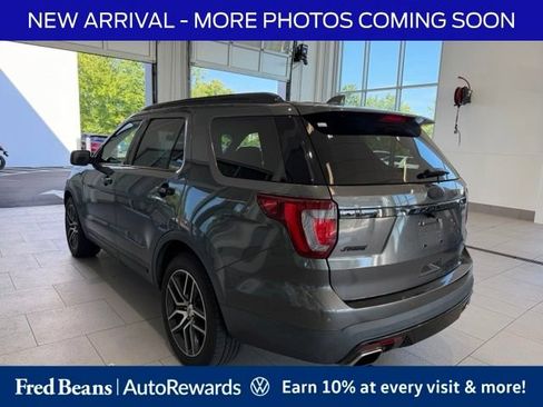 Used 2016 Ford Explorer Sport w/ Equipment Group 401A AWD/4WD image 3