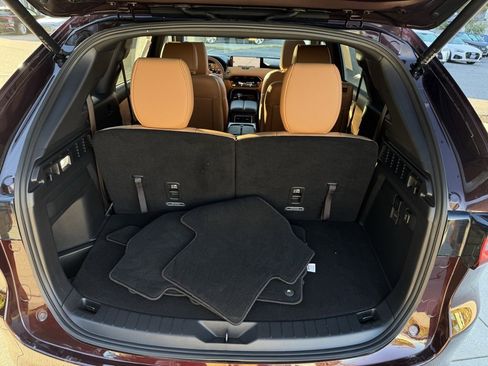 Used 2025 MAZDA CX-90 3.3 Turbo S w/ Premium Plus image 11