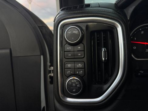 Used 2020 Chevrolet Silverado 2500 High Country w/ Technology Package image 19