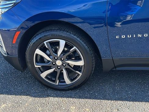 Certified 2022 Chevrolet Equinox Premier image 9