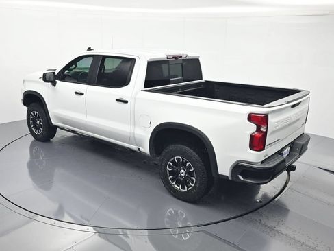 Used 2024 Chevrolet Silverado 1500 ZR2 w/ Technology Package AWD/4WD image 37