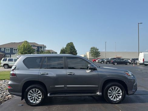 Used 2019 Lexus GX 460 Premium AWD/4WD image 6