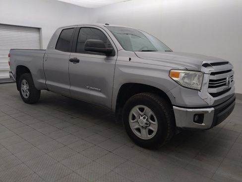 Used 2017 Toyota Tundra SR5 w/ SR5 Upgrade Package RWD image 11