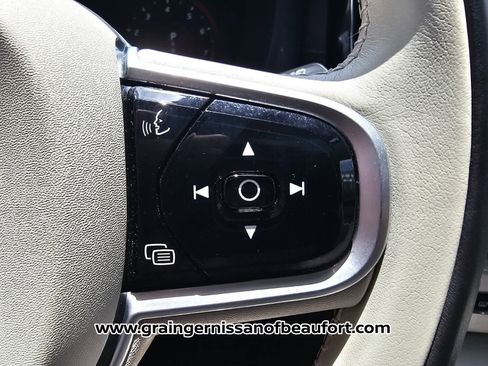 Used 2020 Volvo XC60 T5 Inscription w/ Protection Package Premier AWD/4WD image 13