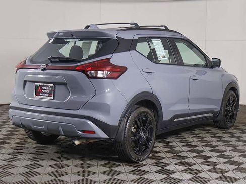 Used 2021 Nissan Kicks SR w/ Exterior Package image 9