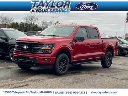 New 2025 Ford F150 XLT w/ Equipment Group 302A MID