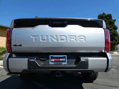 Used 2024 Toyota Tundra Platinum image 9