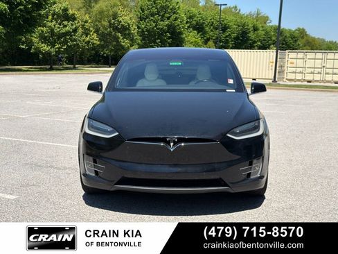 Used 2017 Tesla Model X 75D AWD/4WD image 6