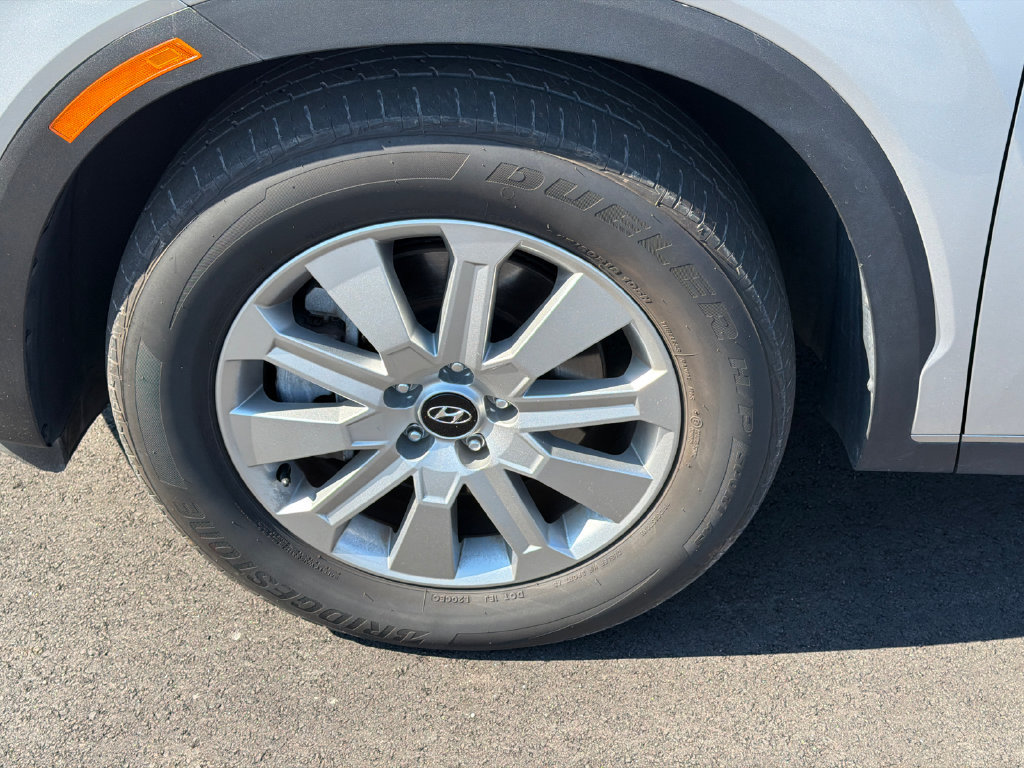 Used 2025 Hyundai Palisade SEL FWD image 11