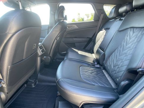 Used 2023 Kia Sportage X-Line AWD/4WD image 25
