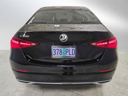 Used 2023 Mercedes-Benz C 300 Sedan image 4