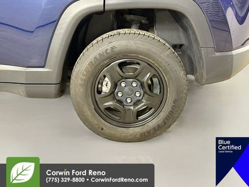 Used 2018 Jeep Compass Sport w/ Tech Group image 32