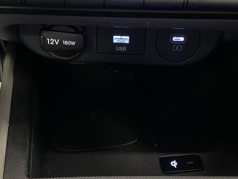 Certified 2025 Hyundai Elantra SEL FWD image 25