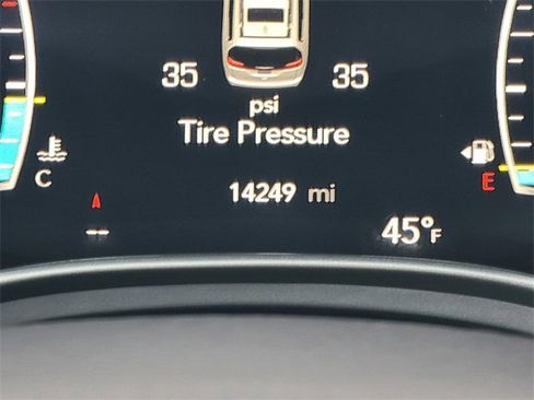 Certified 2024 Chrysler Pacifica Touring-L w/ S Appearance Package image 37