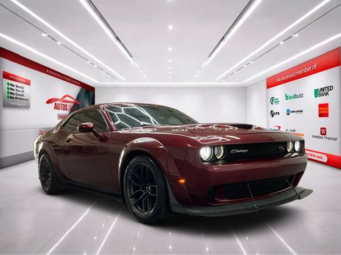Used 2019 Dodge Challenger R/T Scat Pack RWD image 2