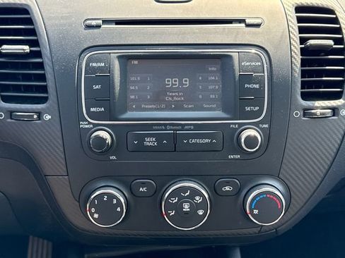 Used 2015 Kia Forte EX w/ EX Premium Package FWD image 25