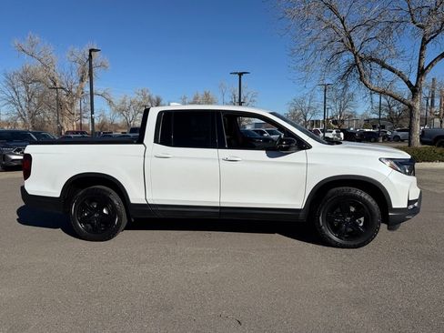 Used 2022 Honda Ridgeline Black Edition image 3