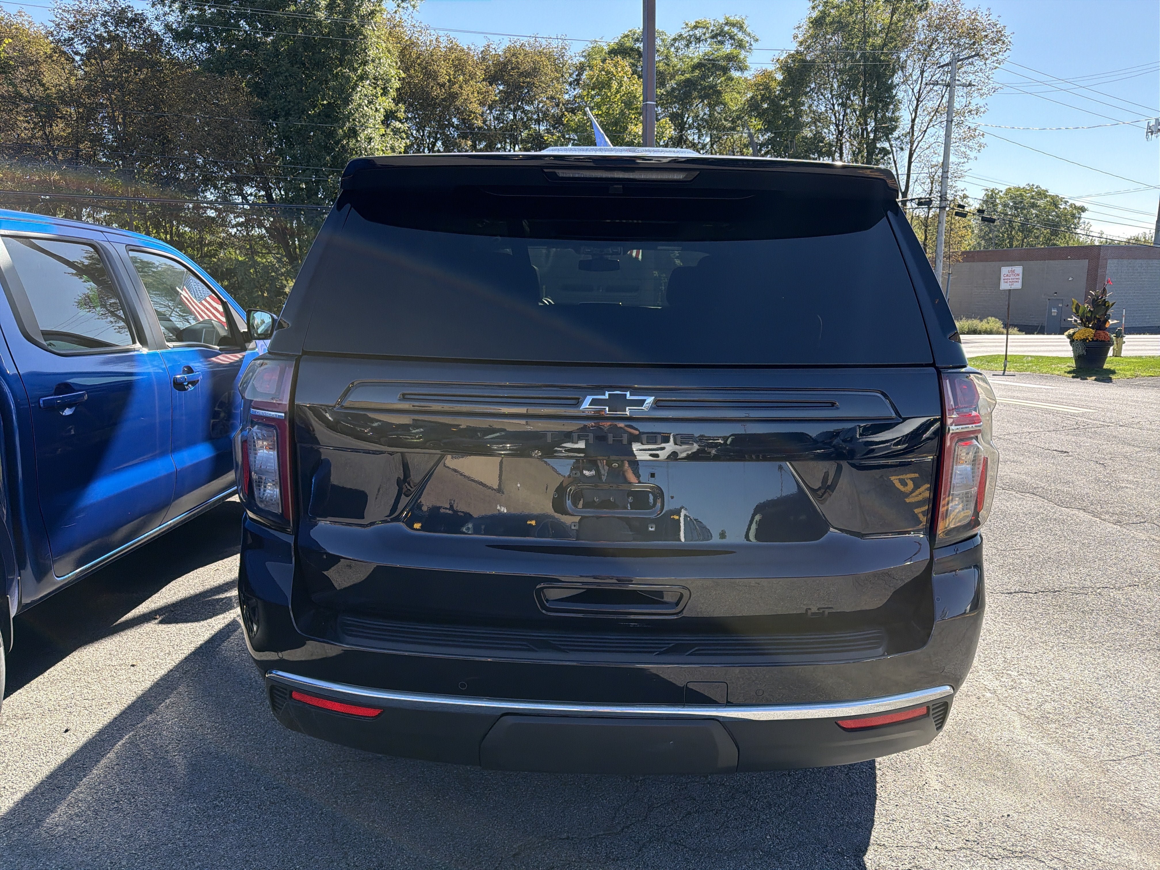 Used 2022 Chevrolet Tahoe LT w/ LT Signature Plus Package AWD/4WD image 6