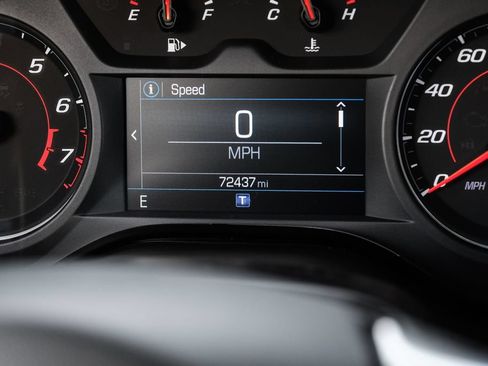 Used 2023 Chevrolet Camaro LT w/ Technology Package RWD image 18