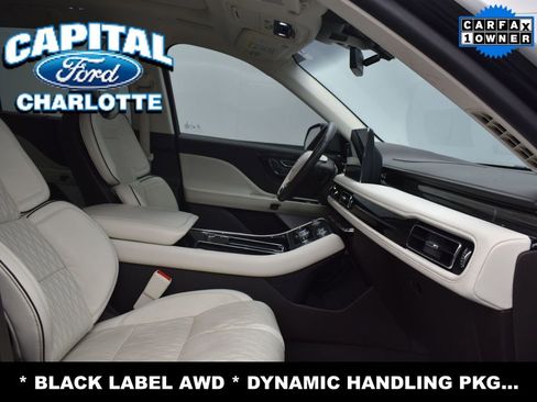 Used 2023 Lincoln Aviator Black Label w/ Jet Package image 15