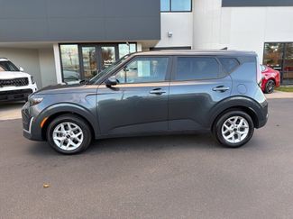 Certified 2024 Kia Soul LX w/ Option Group 015 video 2