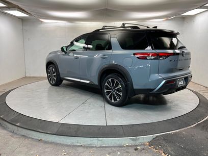 New 2026 Nissan Pathfinder Platinum
