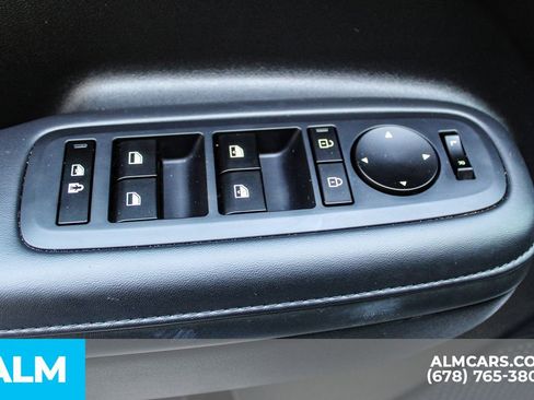 Used 2025 Hyundai Santa Fe SEL FWD image 38